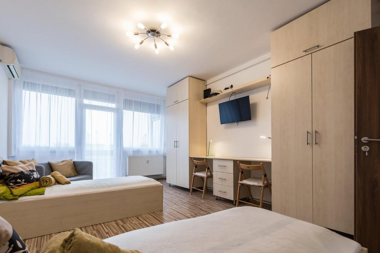 Central Home- Pesterzsebet Budapest Exterior photo