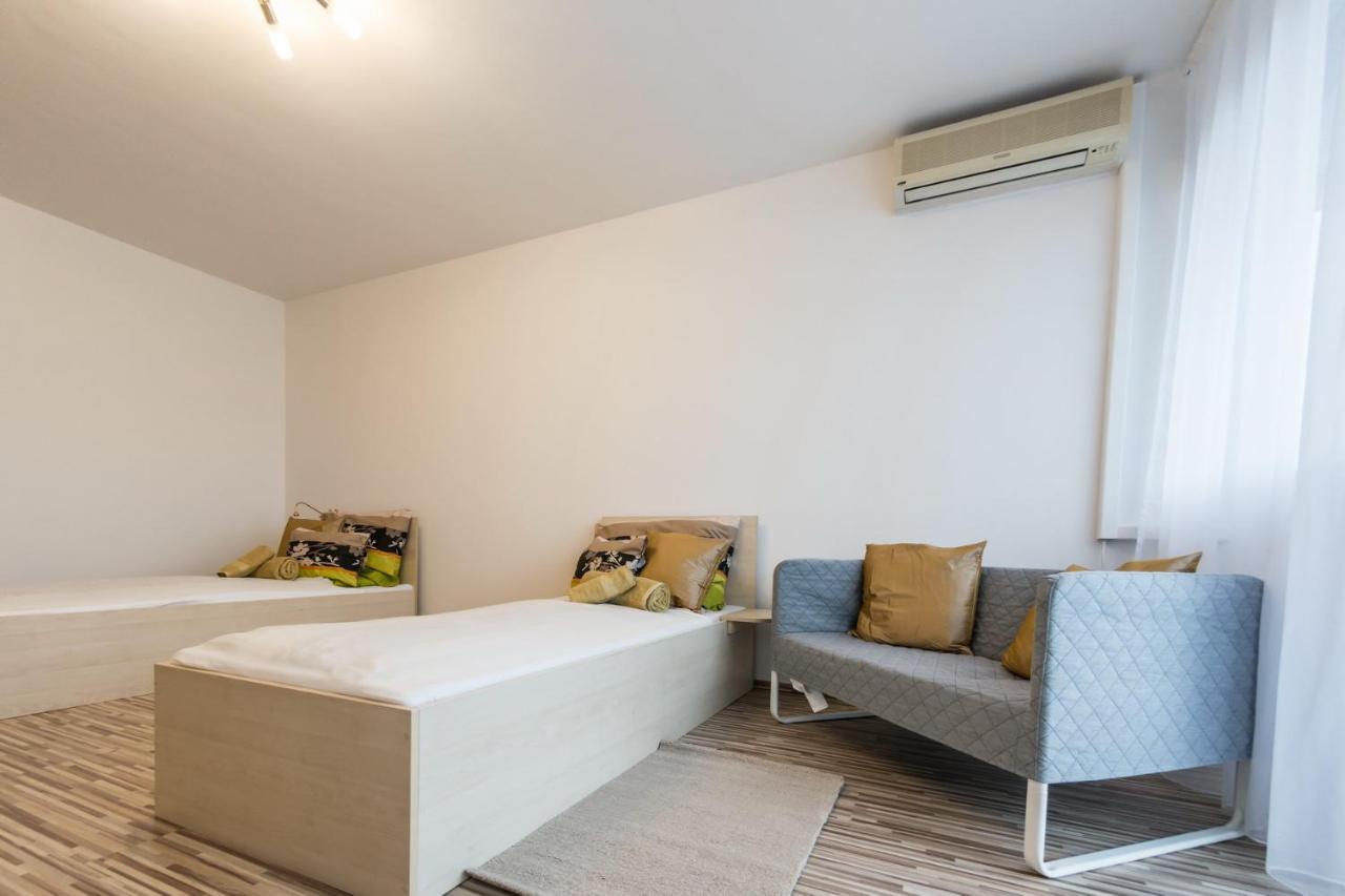 Central Home- Pesterzsebet Budapest Exterior photo