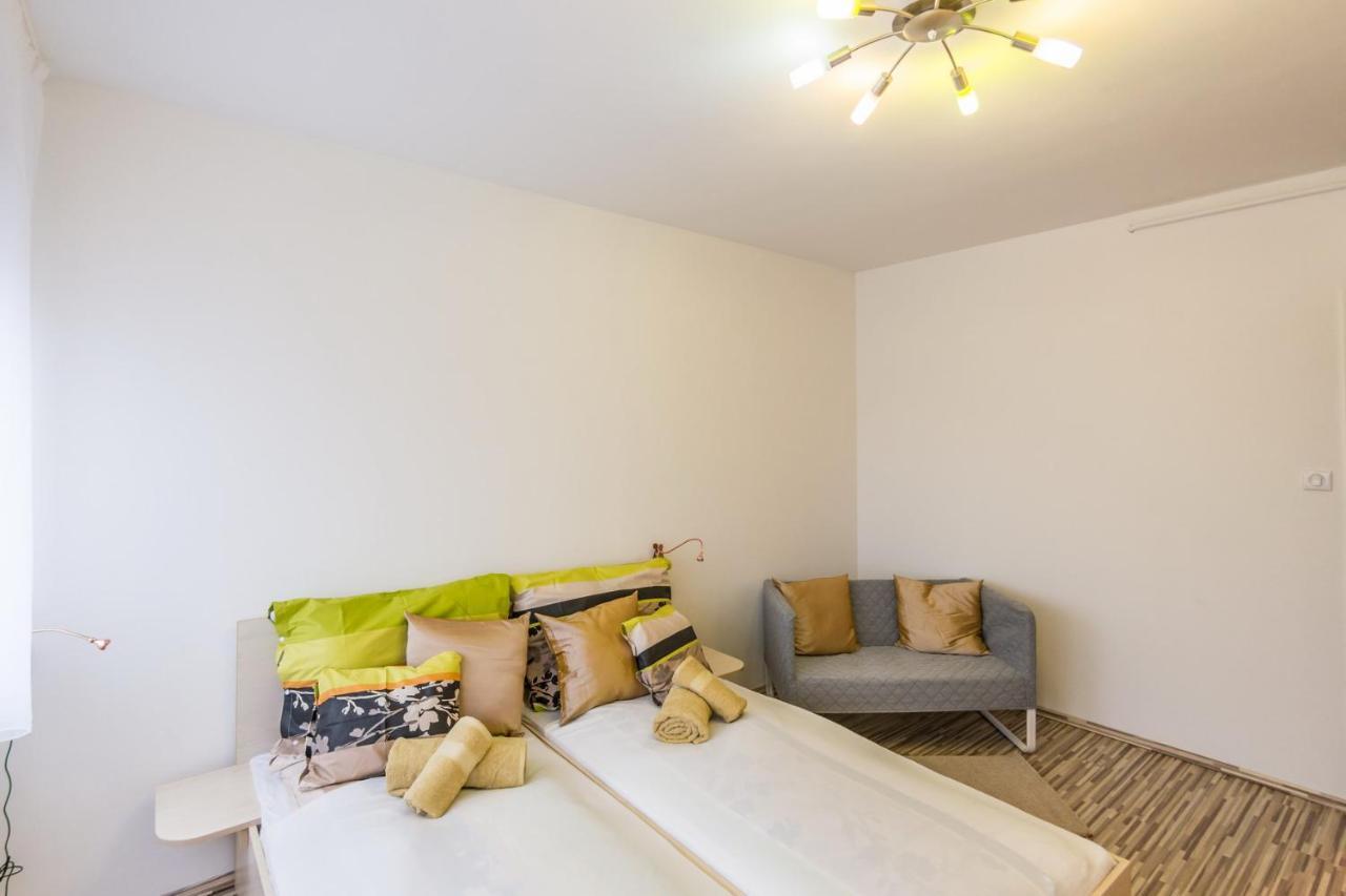 Central Home- Pesterzsebet Budapest Exterior photo